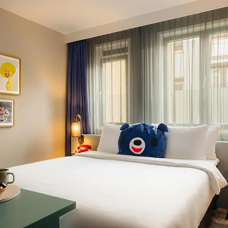 Leonardo Leidse Square 4* Амстердам
