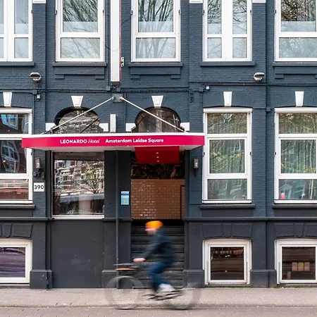Leonardo Leidse Square Otel 3*