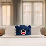 Leonardo Leidse Square 3*