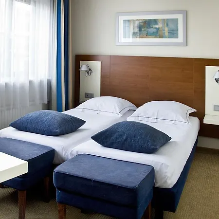 Leonardo Leidse Square 3* Amsterdam